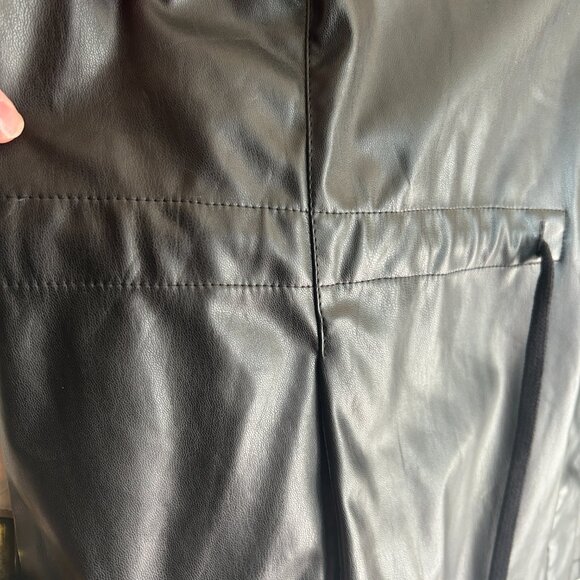 Lane Bryant Faux Leather Shirt Jacket | Black | Size 22 | Edgy Work-to-Weekend S - Picture 13 of 16